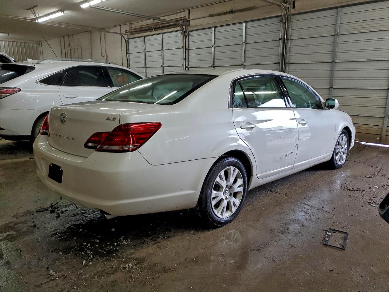 Lot #3311690286 2008 TOYOTA AVALON XL