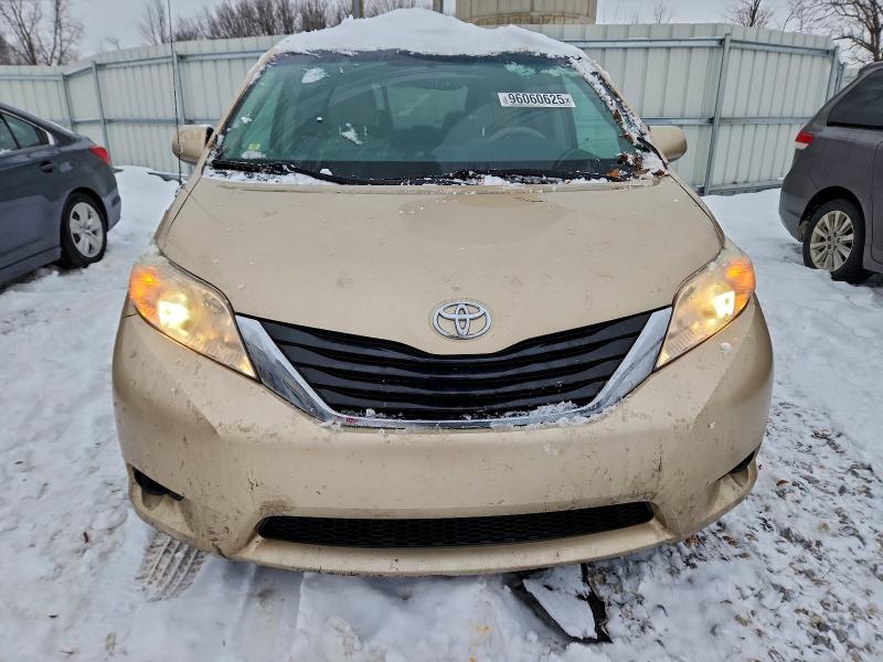 2012 TOYOTA SIENNA #3310453349