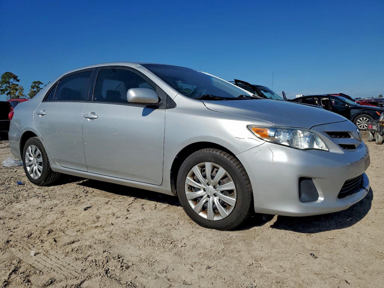 Lot #3310468083 2012 TOYOTA COROLLA BA