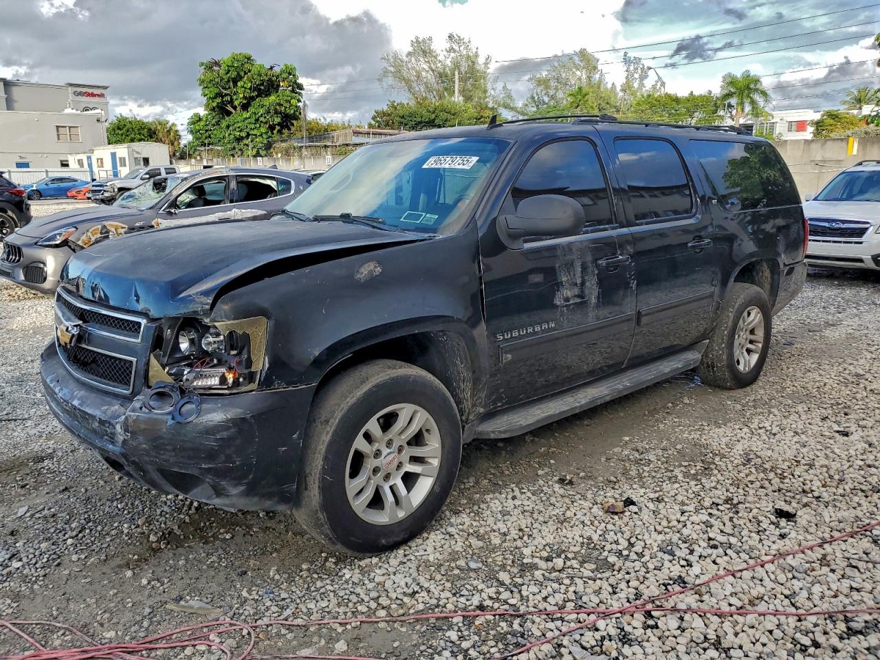 CHEVROLET SUBURBAN K1500 LT