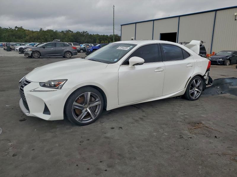 2017 LEXUS IS 200T #3304450599