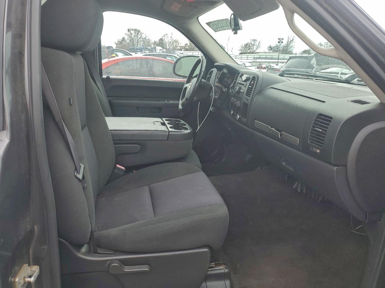 CHEVROLET SILVERADO C1500 LT