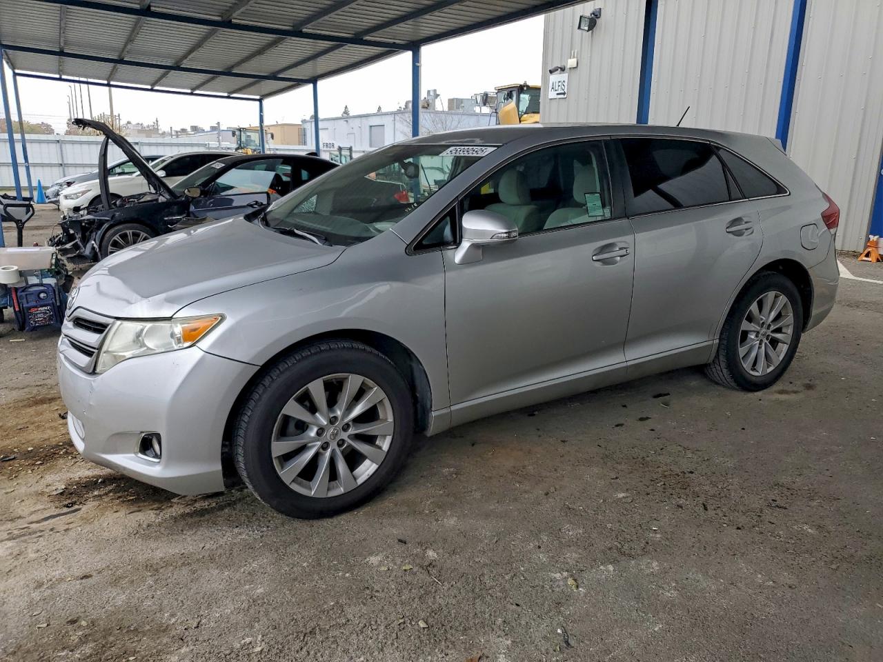 TOYOTA VENZA LE