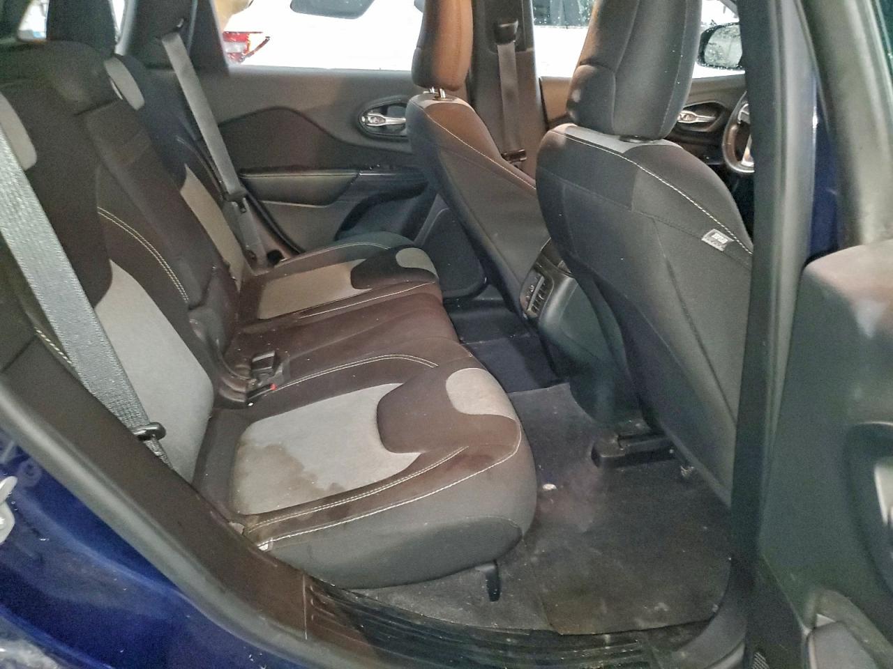 JEEP GRAND CHEROKEE SPORT