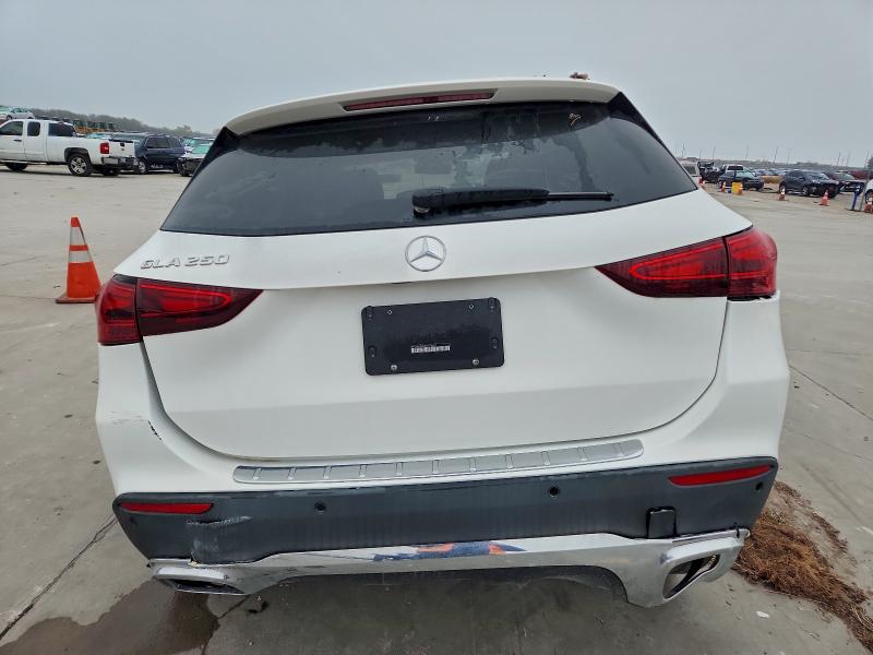 2025 MERCEDES-BENZ GLA 250 #3312573176
