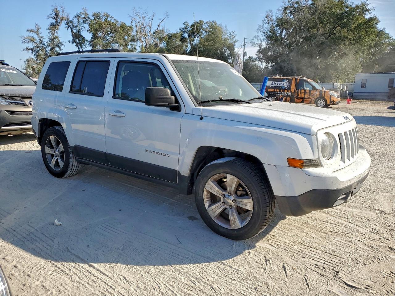 Lot #3309255625 2016 JEEP PATRIOT LA