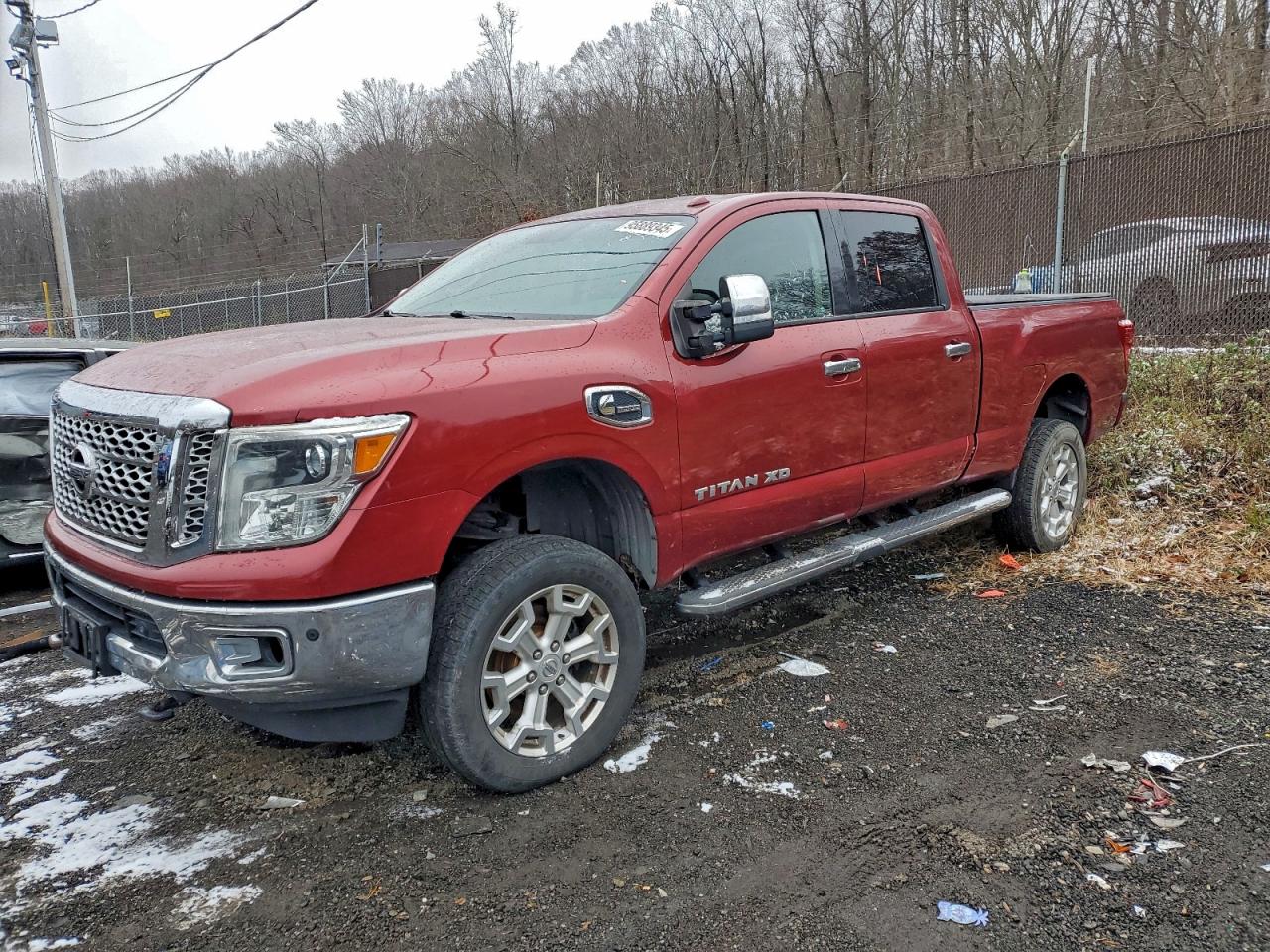 NISSAN TITAN SL