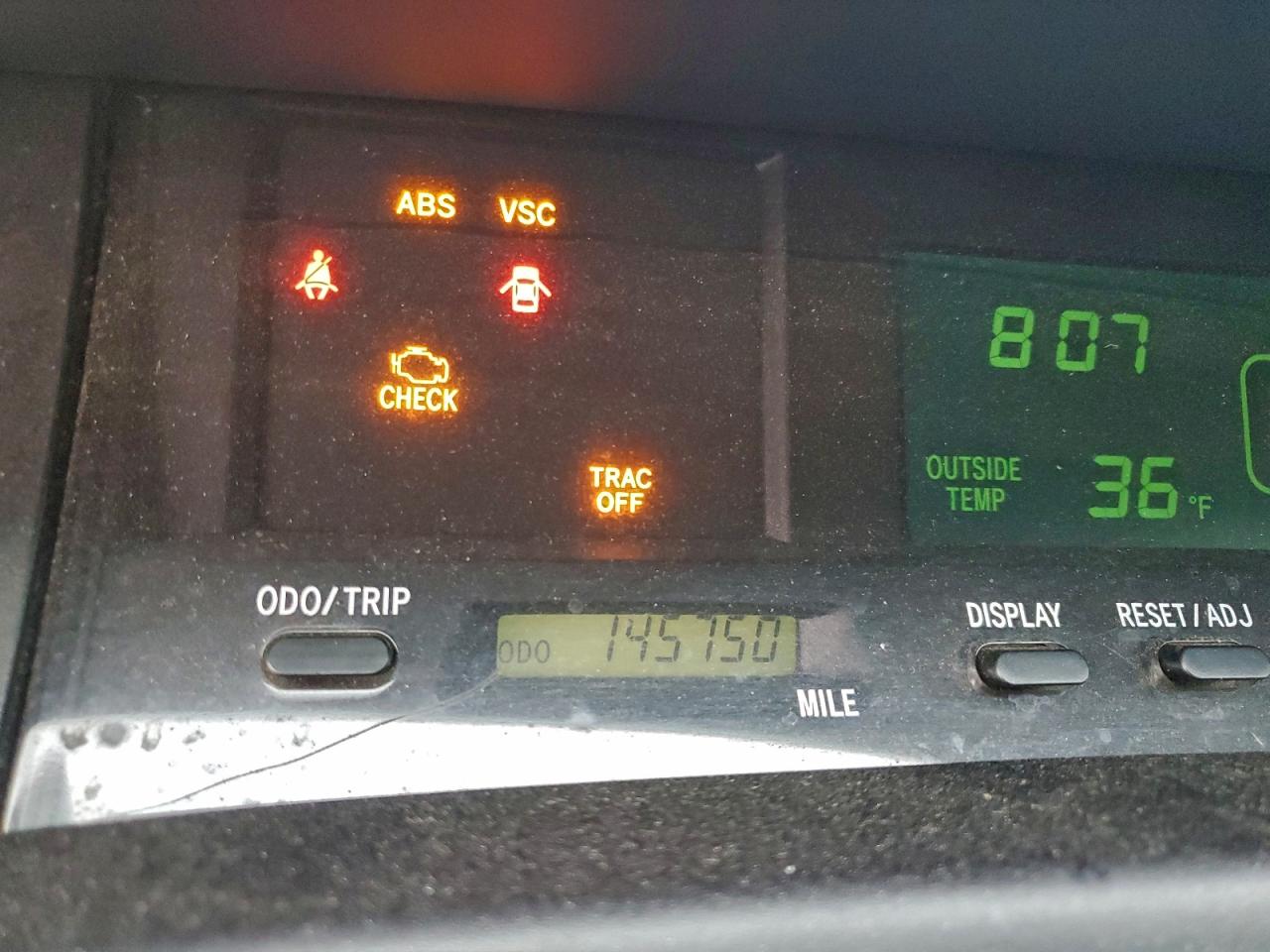 Lot #3308218259 2004 TOYOTA AVALON XL