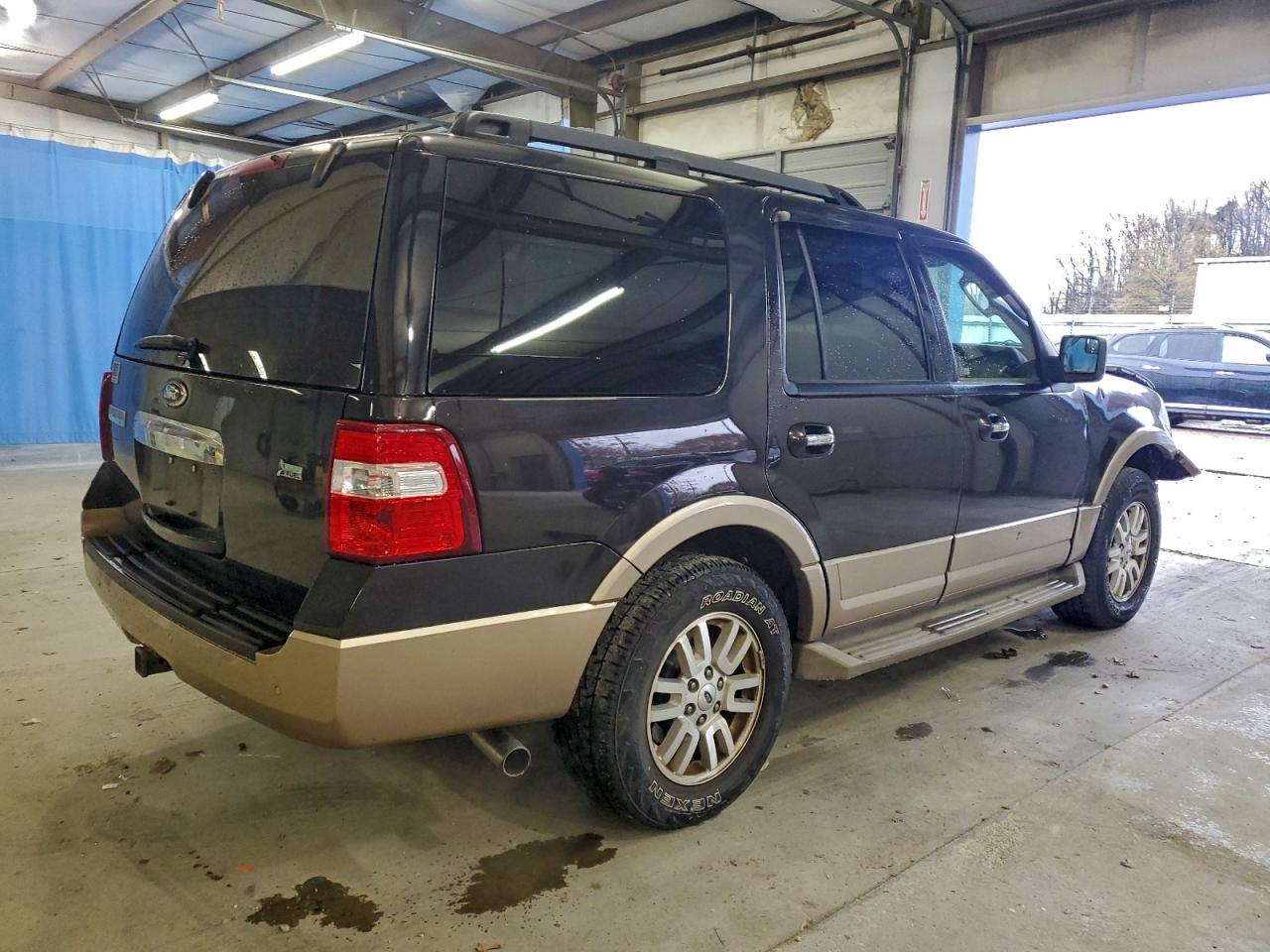 FORD EXPEDITION XLT