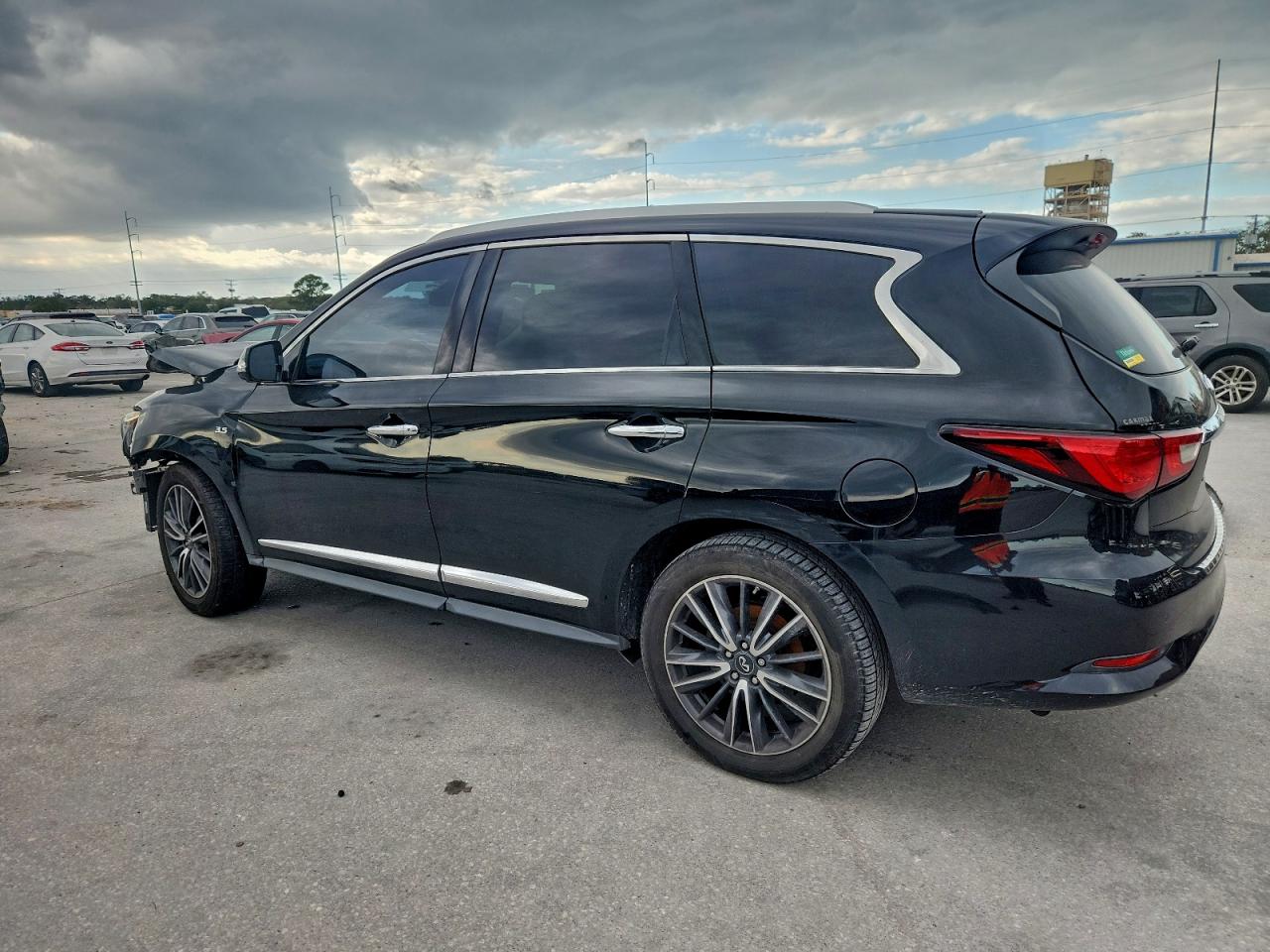 INFINITI QX60