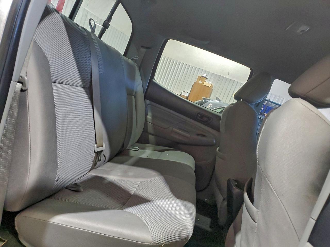 TOYOTA TACOMA DOUBLE CAB