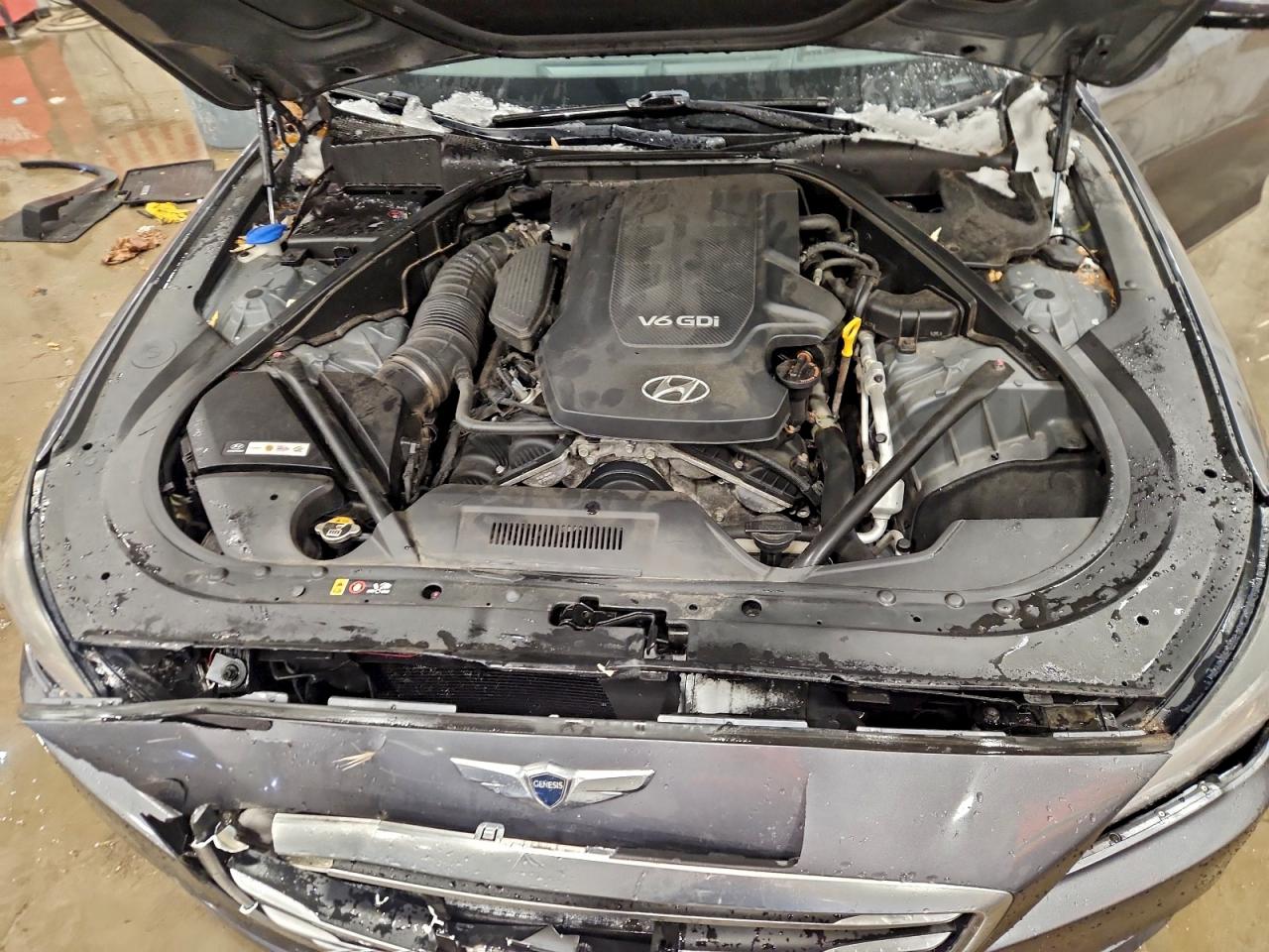 HYUNDAI GENESIS 3.8L