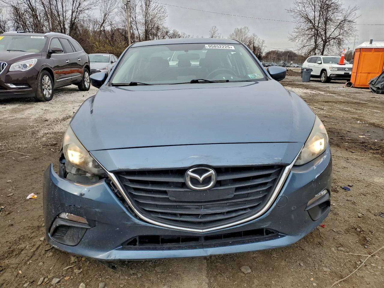 Lot #3309627112 2015 MAZDA 3 SPORT