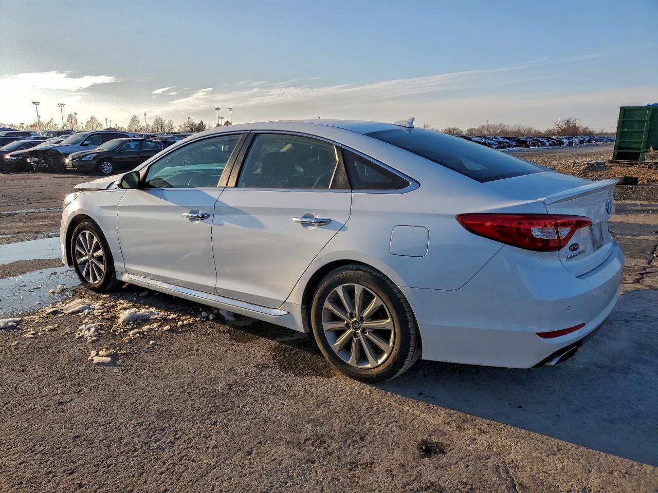 HYUNDAI SONATA SPORT