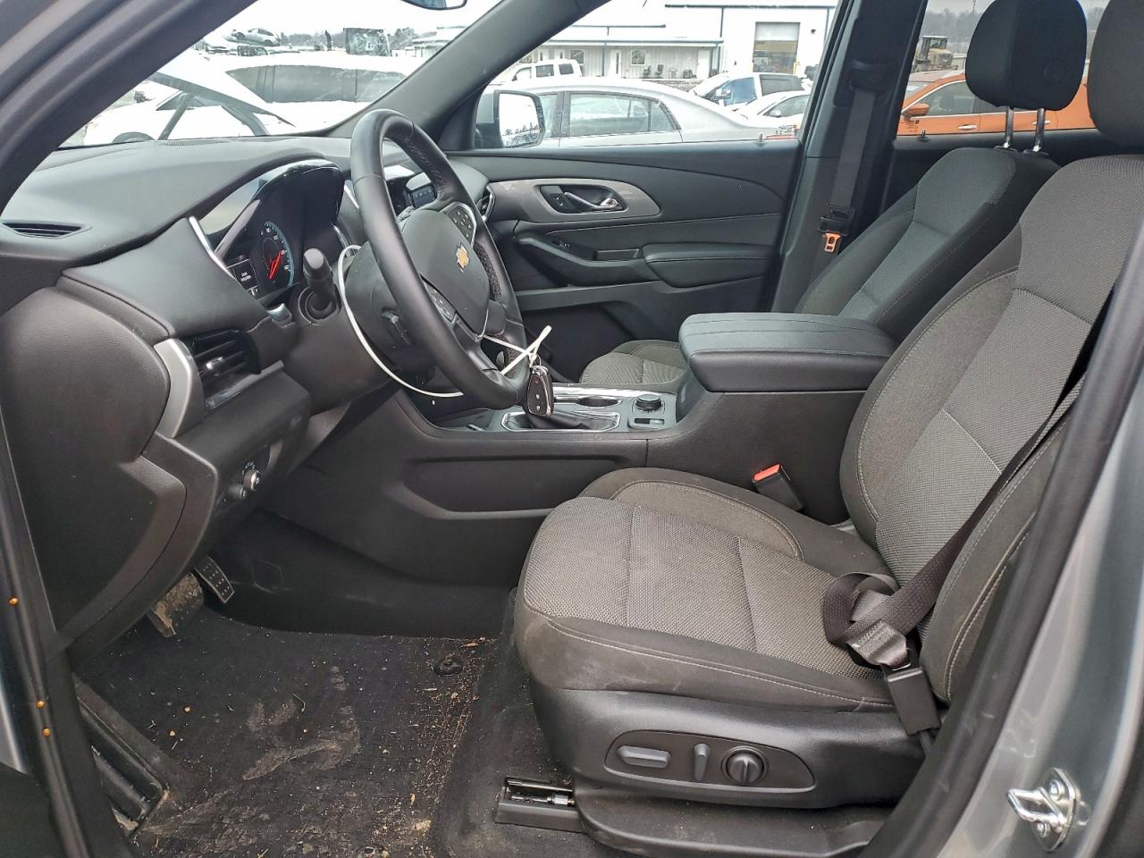 CHEVROLET TRAVERSE LT