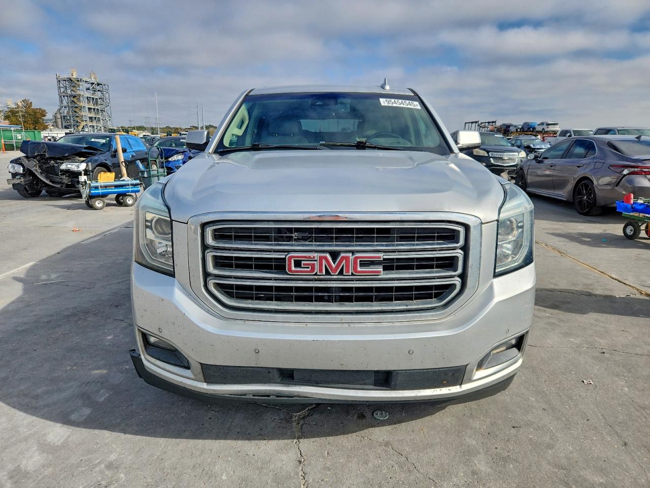 GMC YUKON C1500 SLT