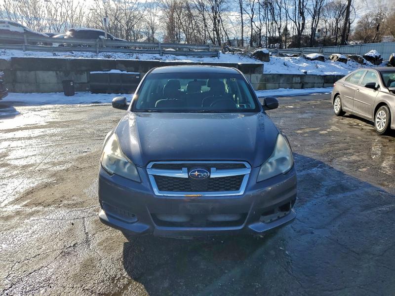 2013 SUBARU LEGACY 2.5 #3305302324