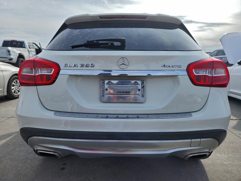 2015 MERCEDES-BENZ GLA 250 4M #3317694084