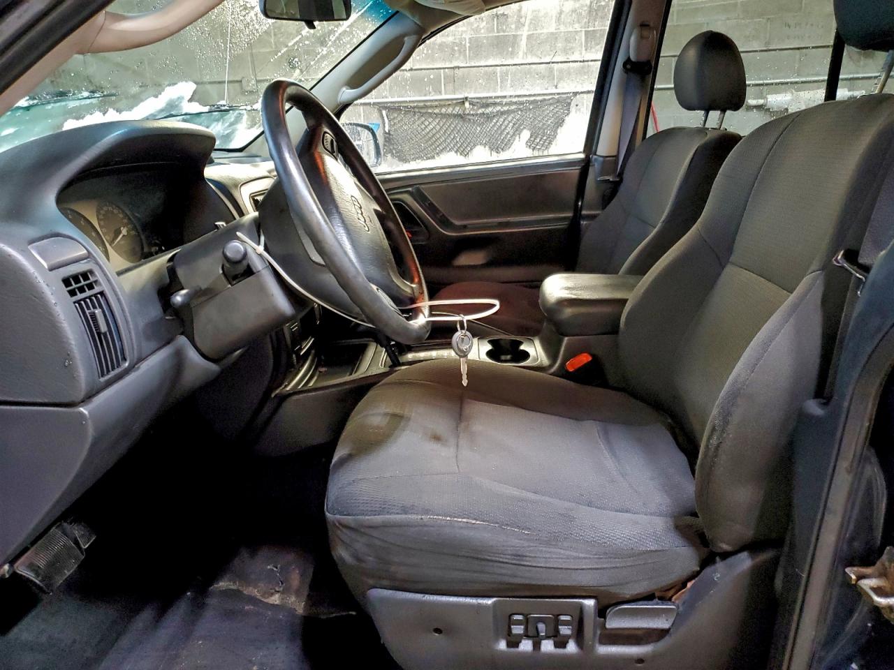 Lot #3311581792 2004 JEEP GRAND CHER