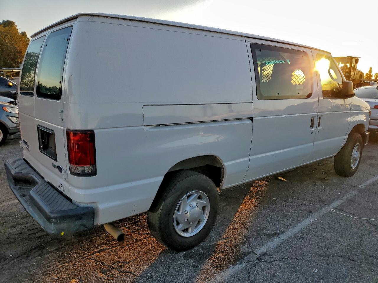 FORD E-350 E350 SUPER DUTY VAN