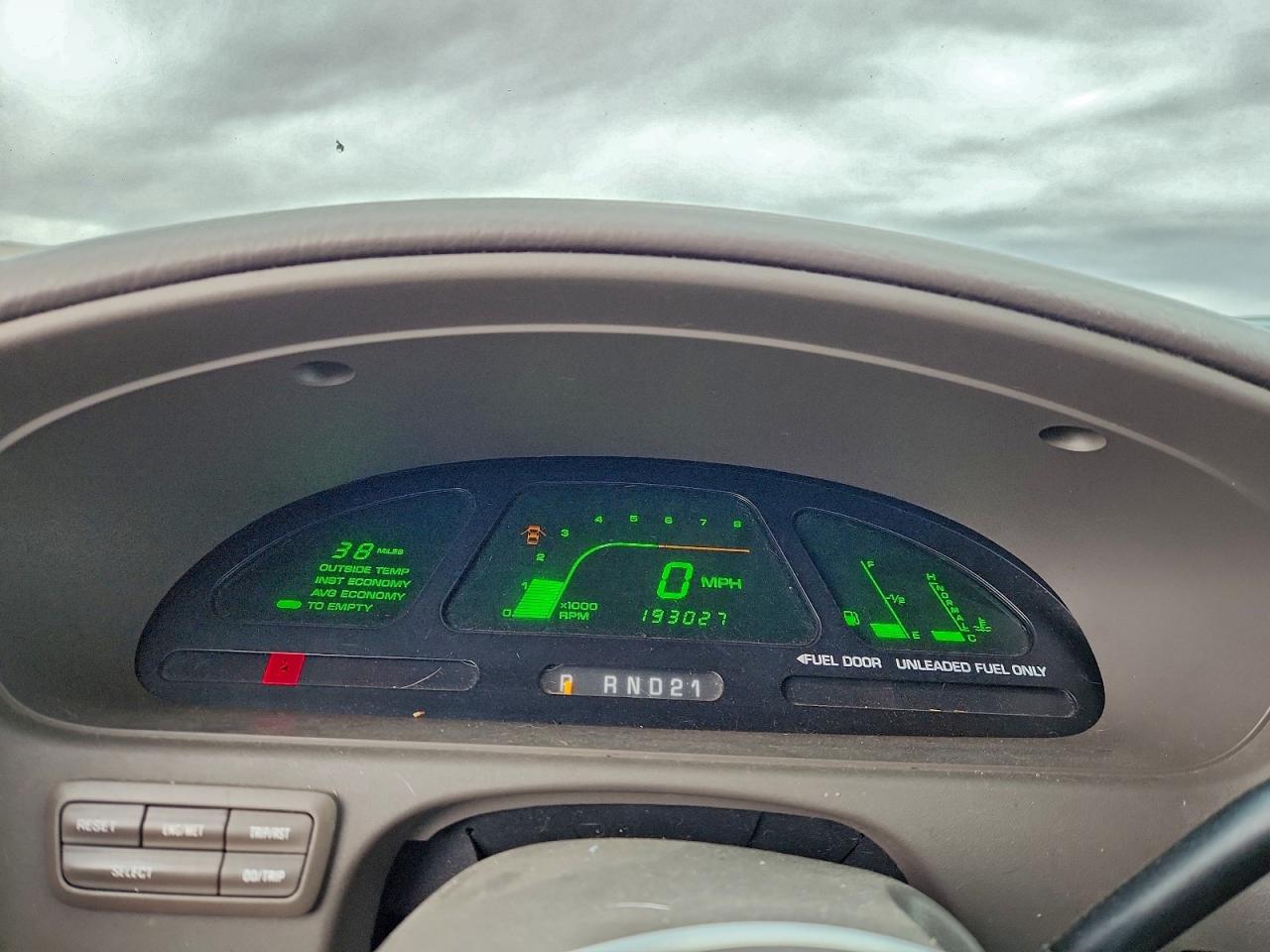 Lot #3305741770 2001 MERCURY VILLAGER E