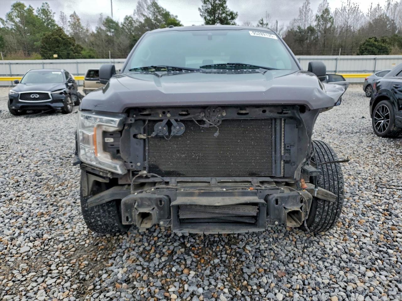 Lot #3311618258 2019 FORD F150 SUPER