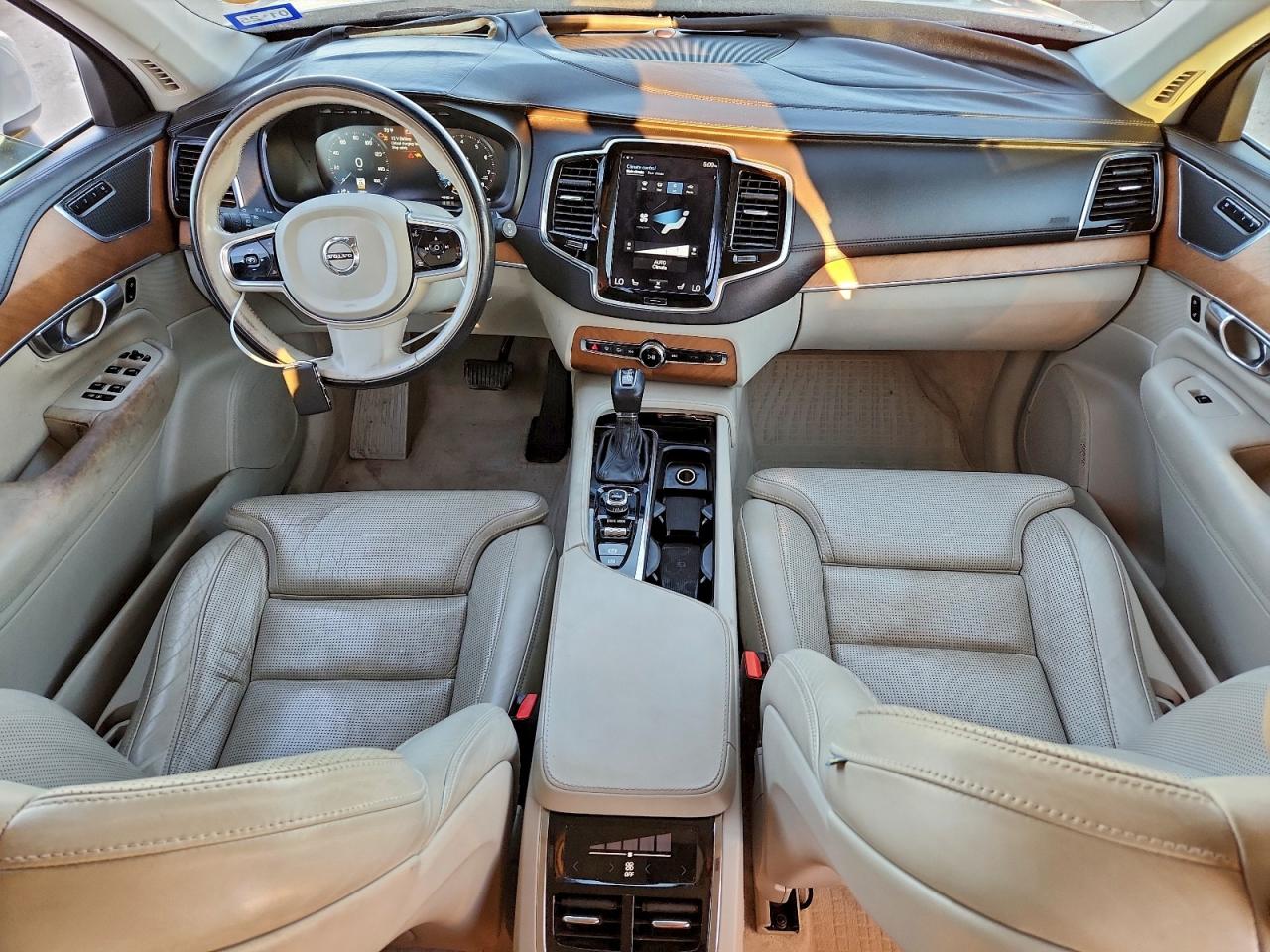 Lot #3316756407 2016 VOLVO XC90 T6