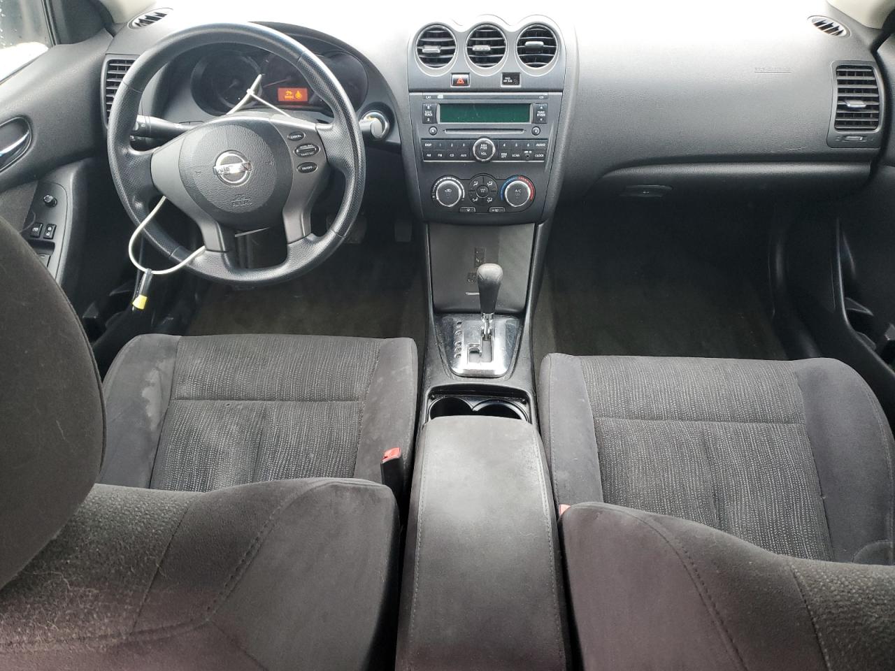 NISSAN ALTIMA BASE