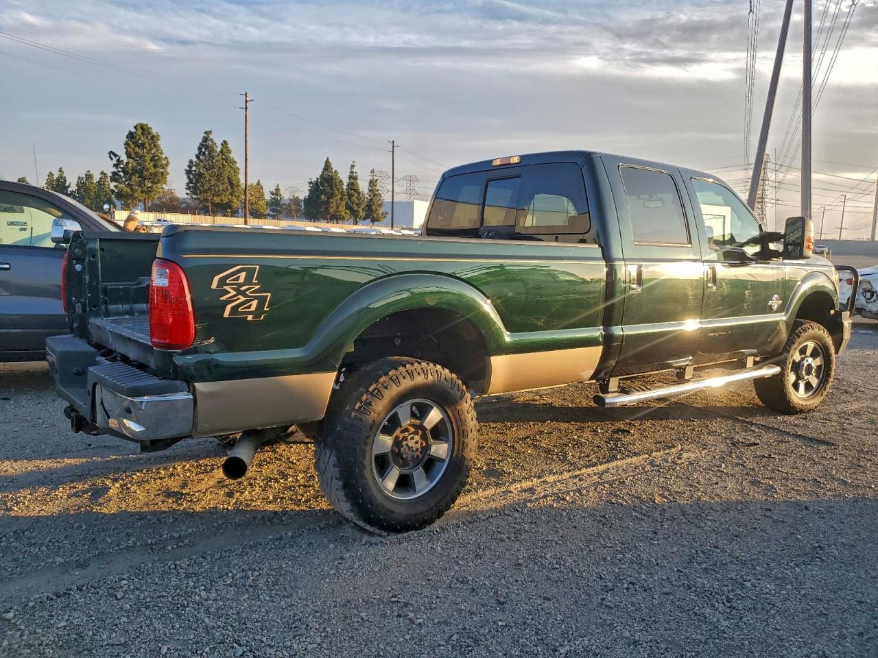 FORD F-350 SUPER DUTY