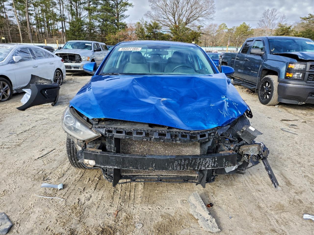 Lot #3310394954 2017 HYUNDAI ELANTRA