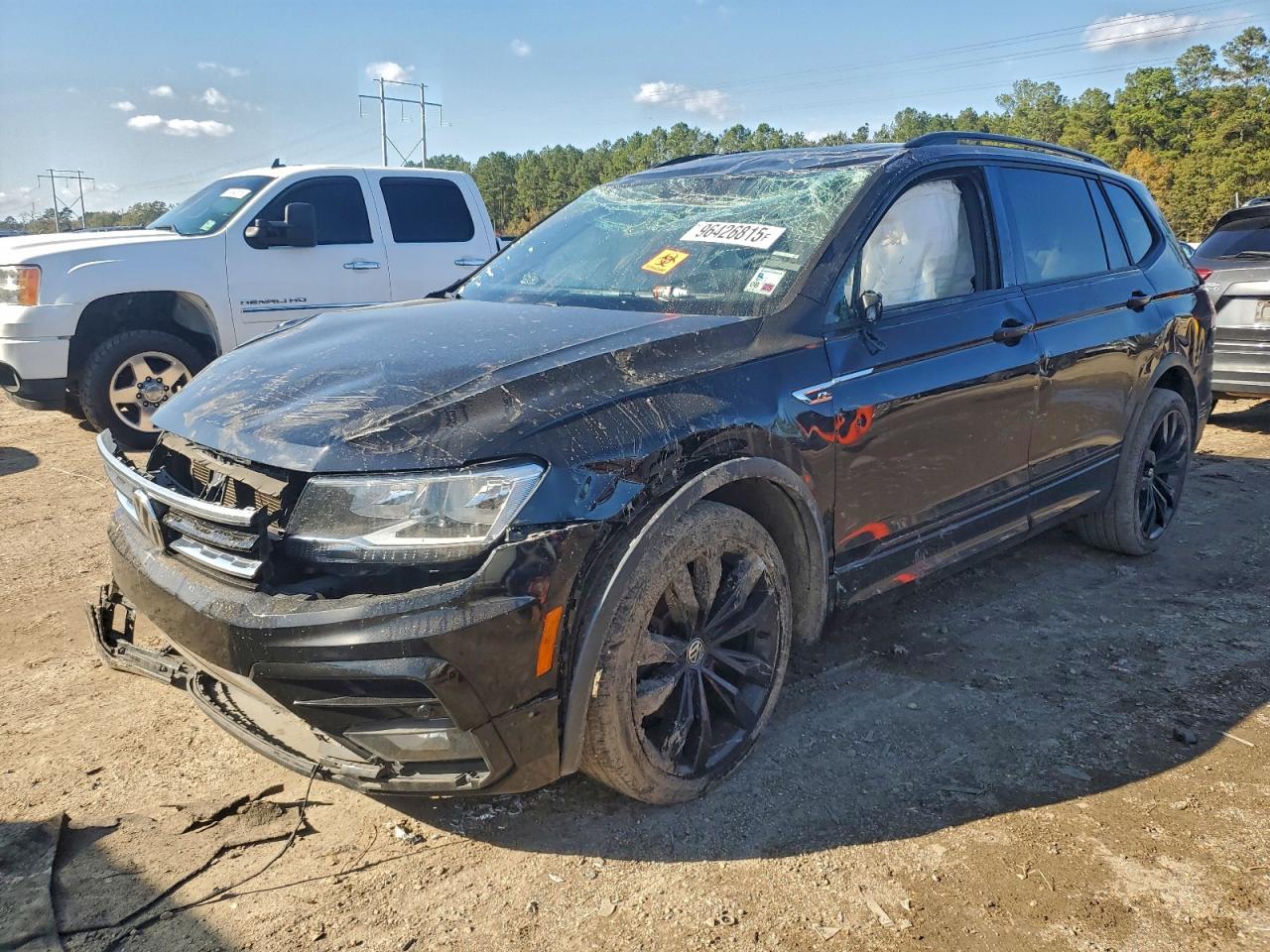 VOLKSWAGEN TIGUAN SE
