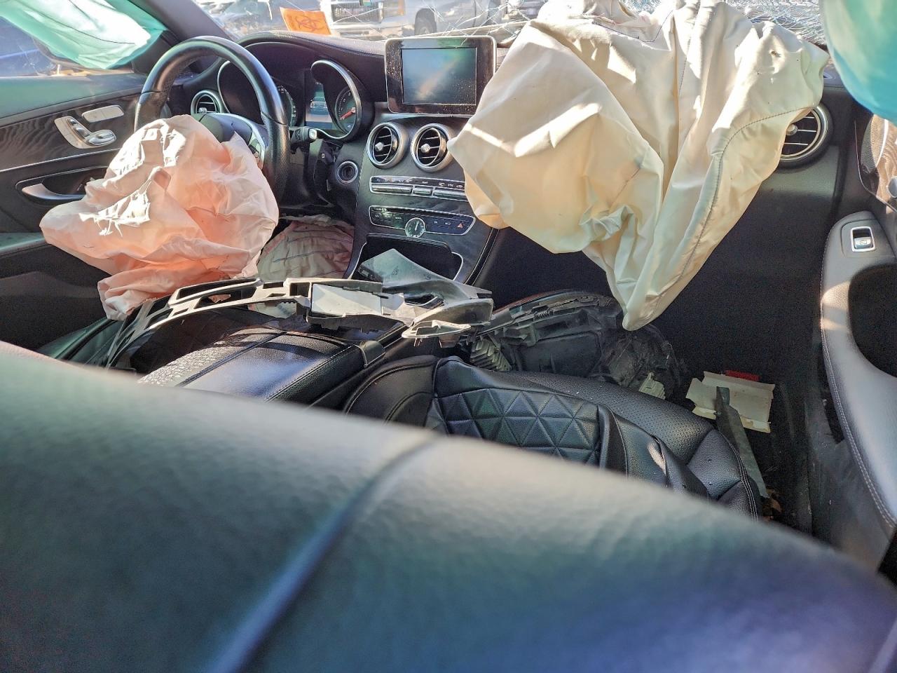 MERCEDES-BENZ C-CLASS 300