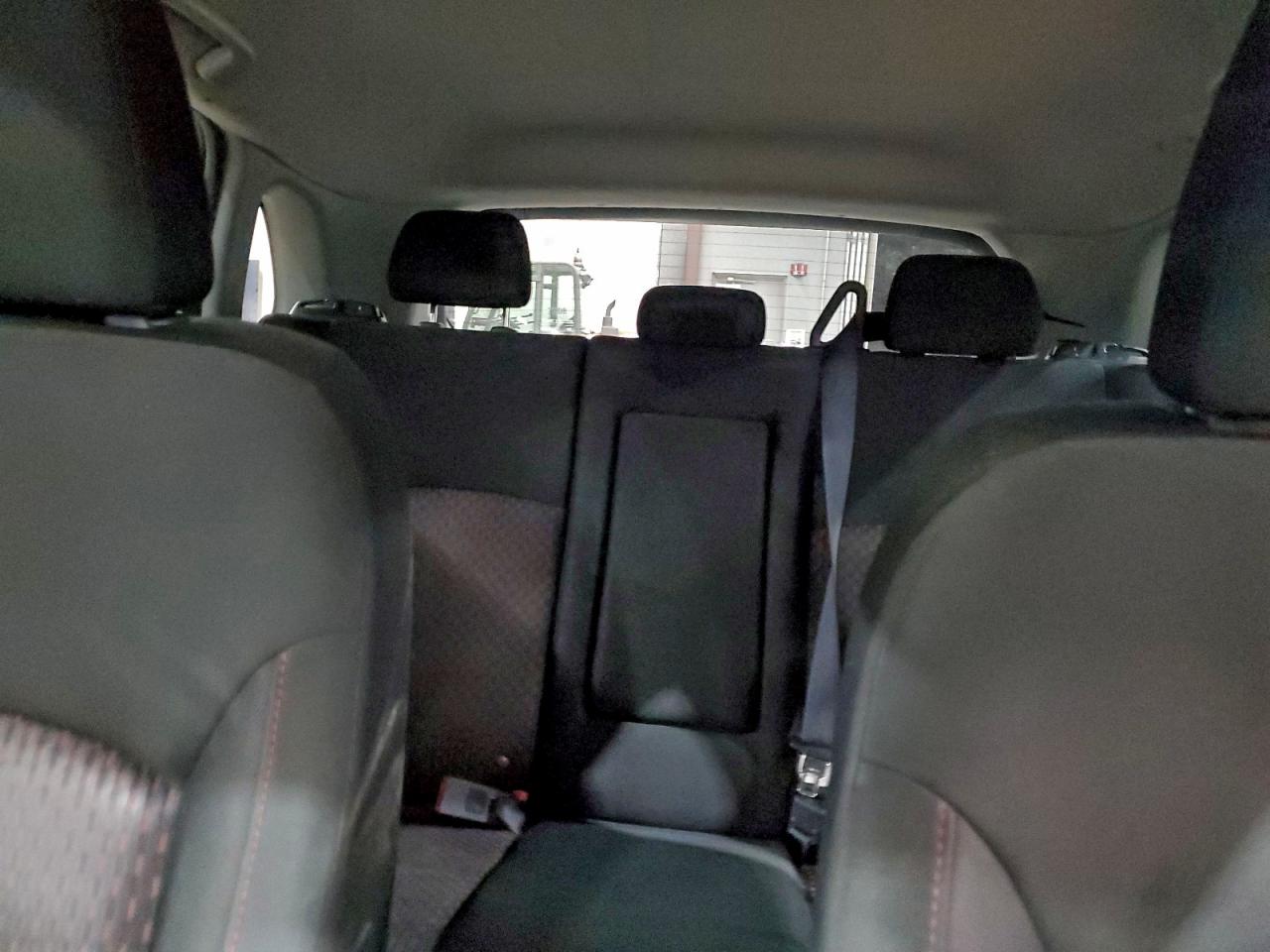 MITSUBISHI OUTLANDER ES