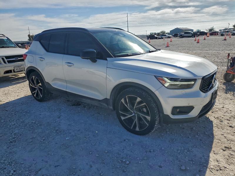 2020 VOLVO XC40 T5 R- #3304015664