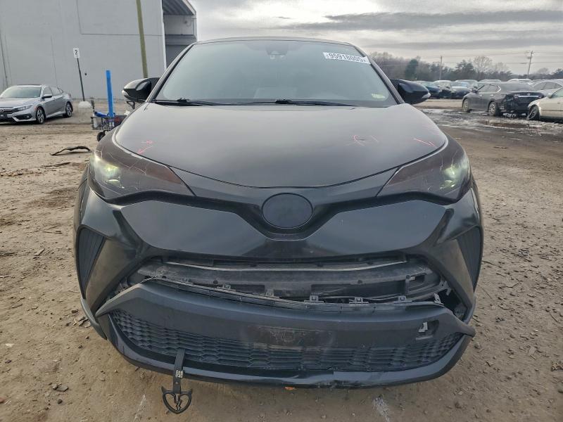 2020 TOYOTA C-HR XLE #3310593047