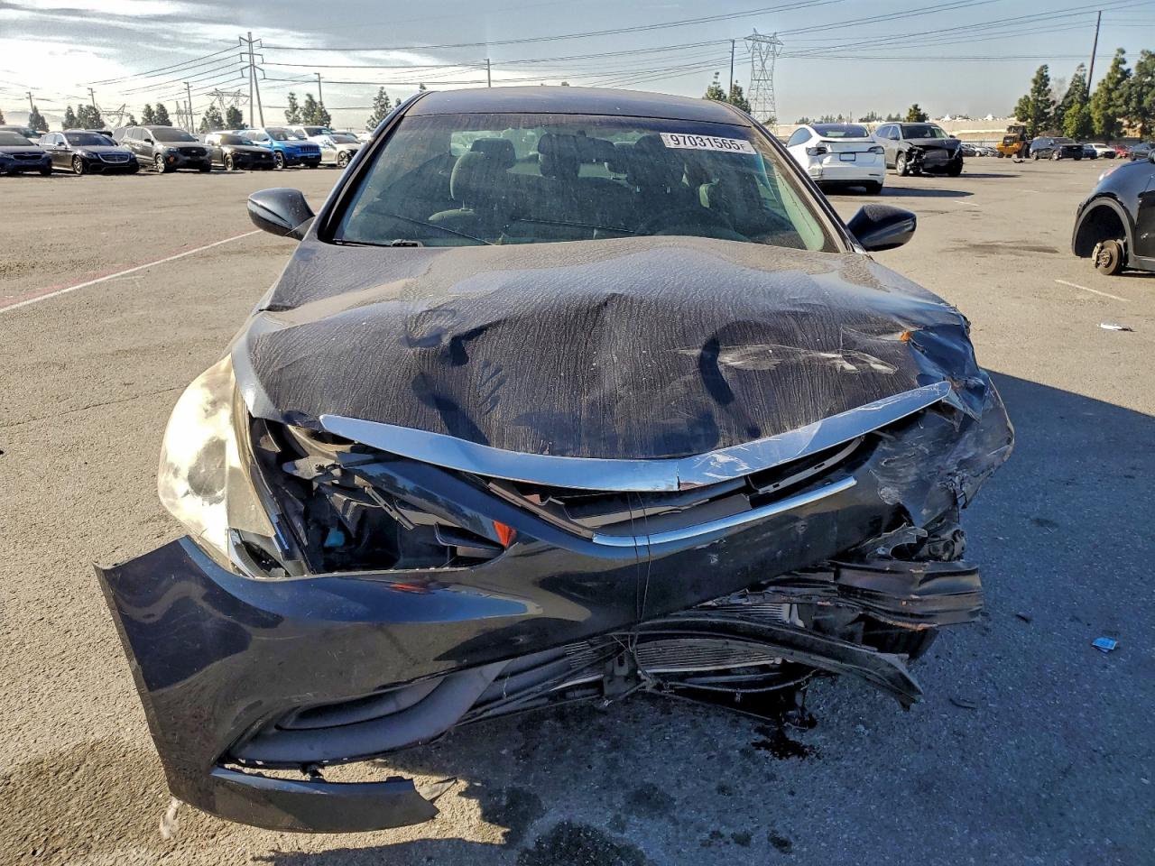 Lot #3317103011 2014 HYUNDAI SONATA GLS