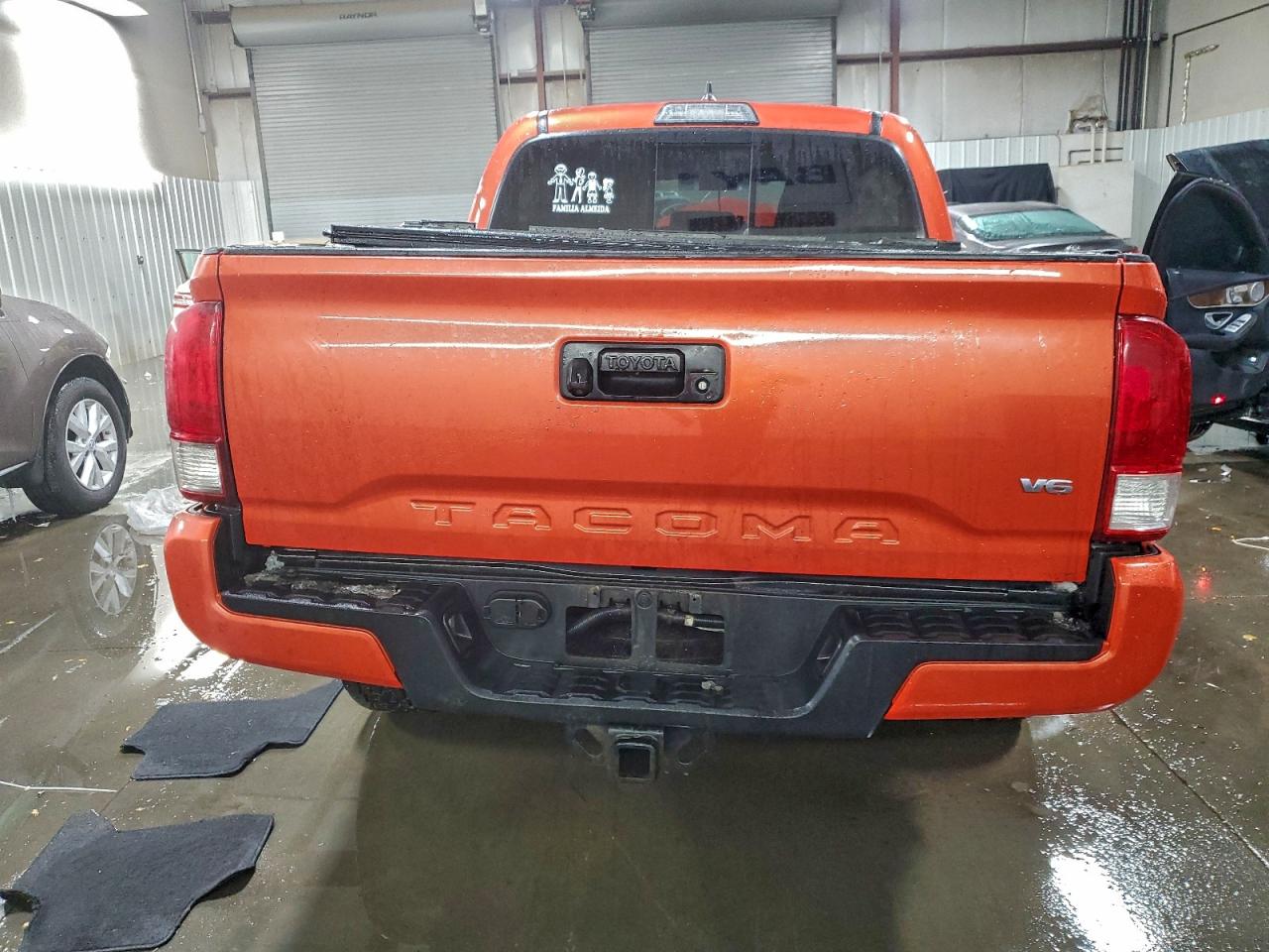 TOYOTA TACOMA DOUBLE CAB