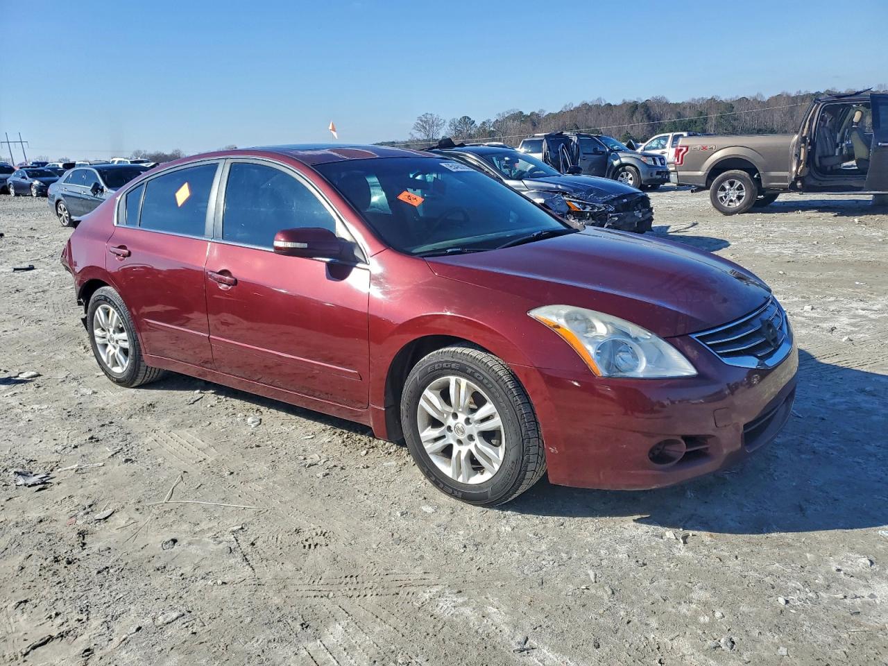 NISSAN ALTIMA BASE
