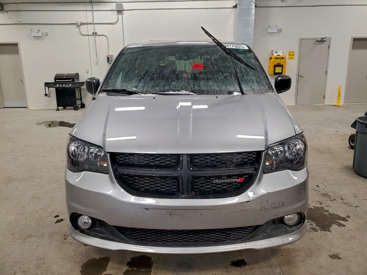 DODGE GRAND CARAVAN SE