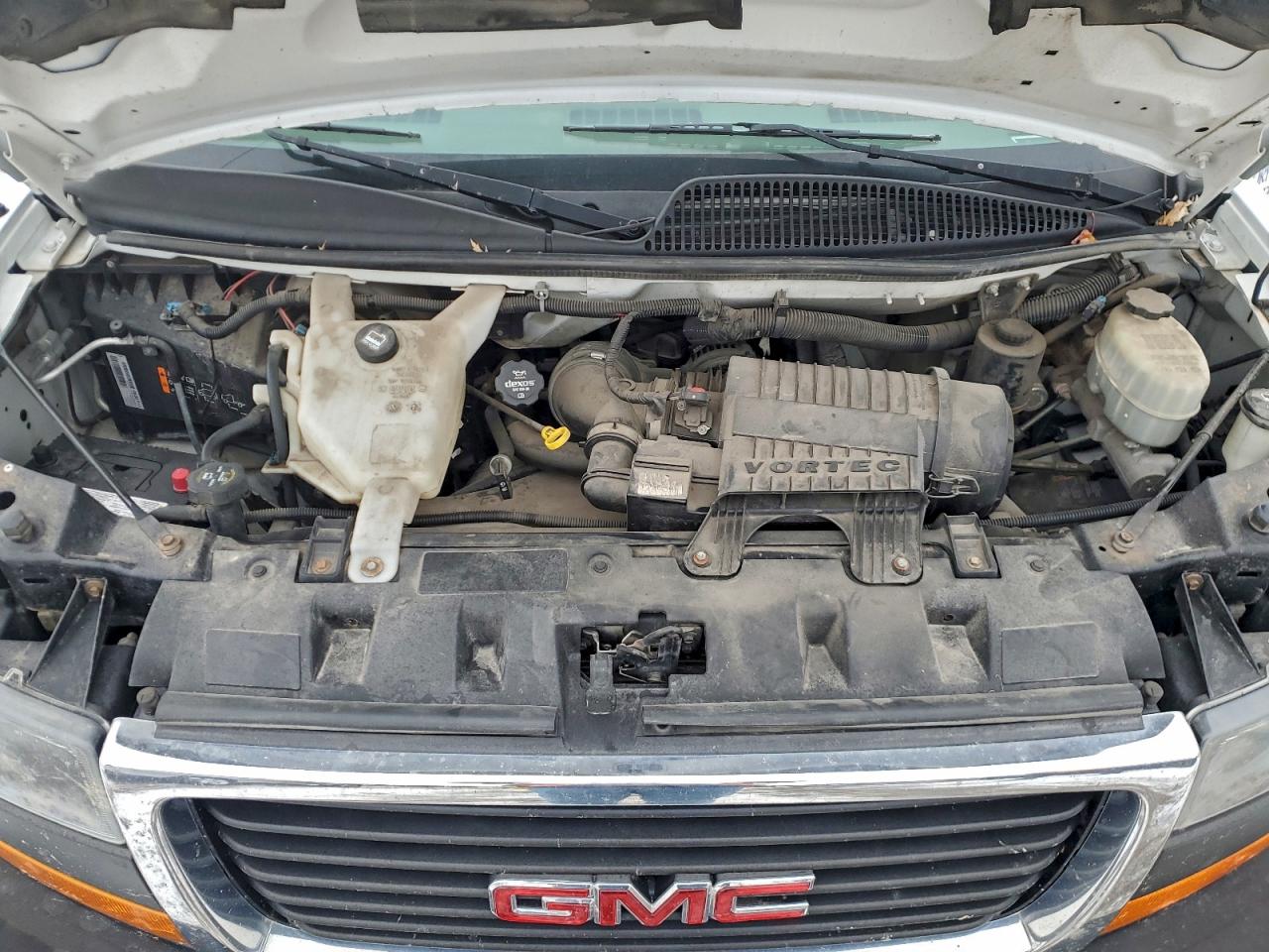 GMC SAVANA CUTAWAY G3500