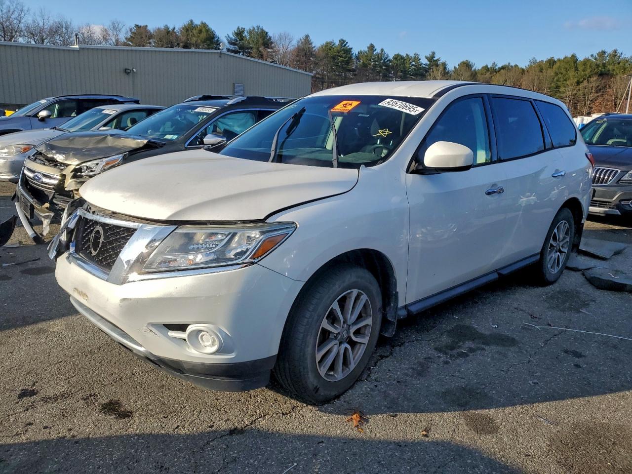 NISSAN PATHFINDER S