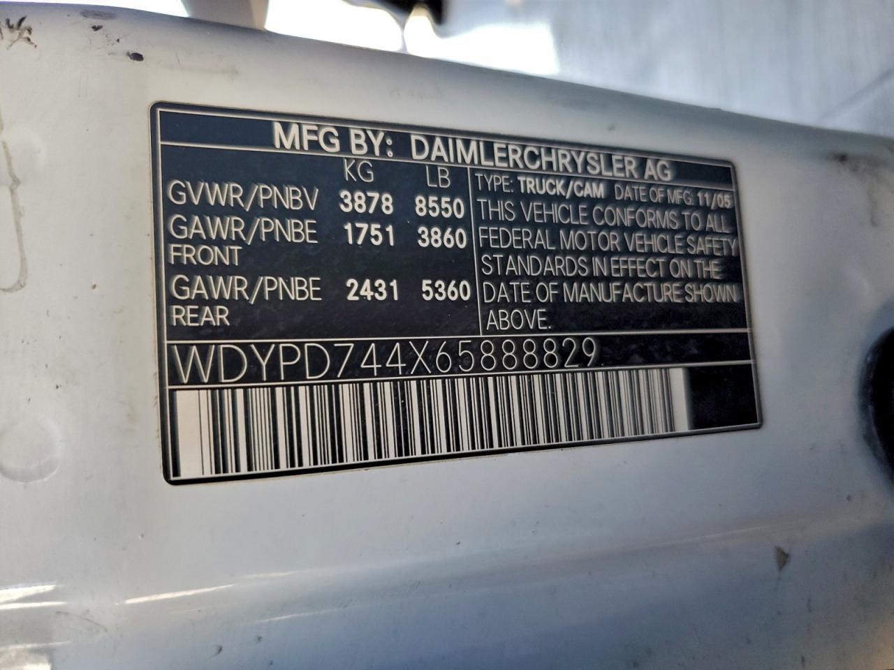 Lot #3308784998 2006 FREIGHTLINER SPRINTER 2