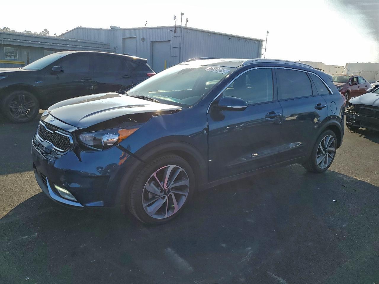 KIA NIRO TOURING