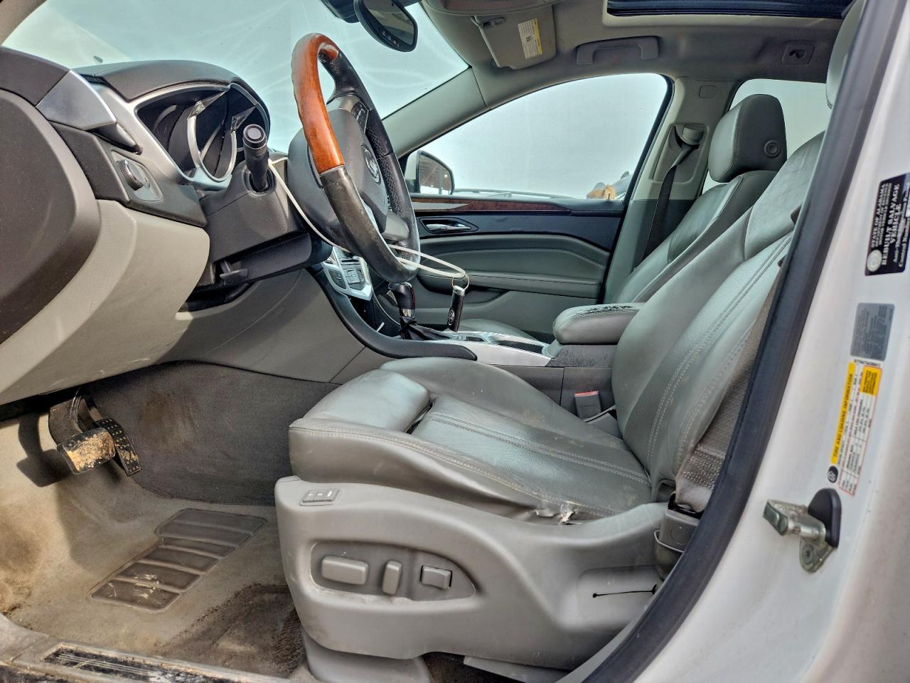 CADILLAC SRX LUXURY COLLECTION