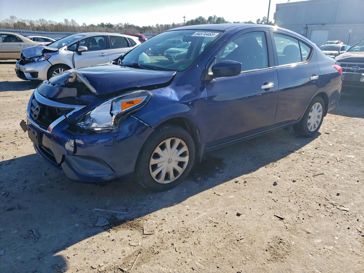 NISSAN VERSA S
