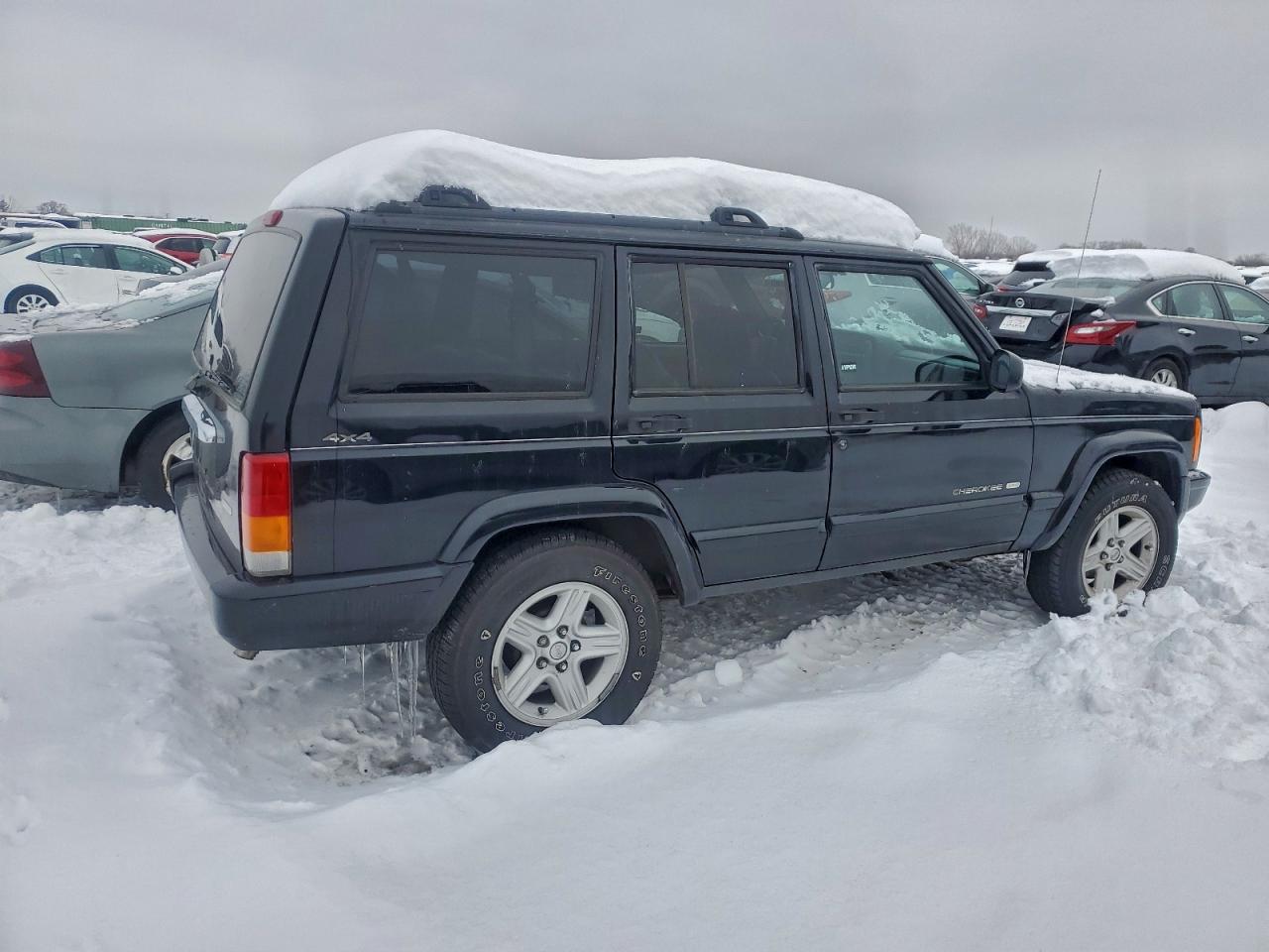 Lot #3310329967 2001 JEEP CHEROKEE