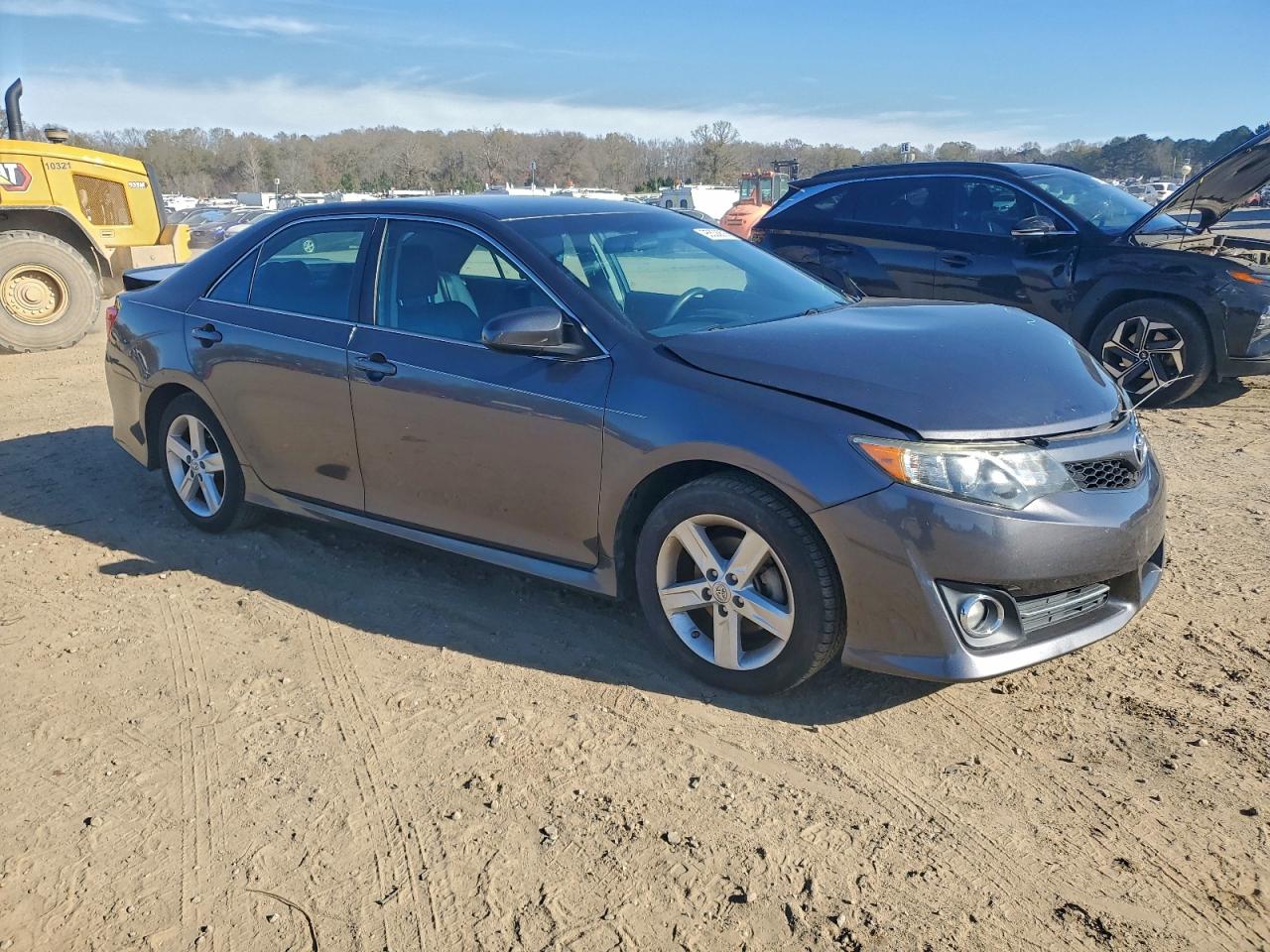 TOYOTA CAMRY L