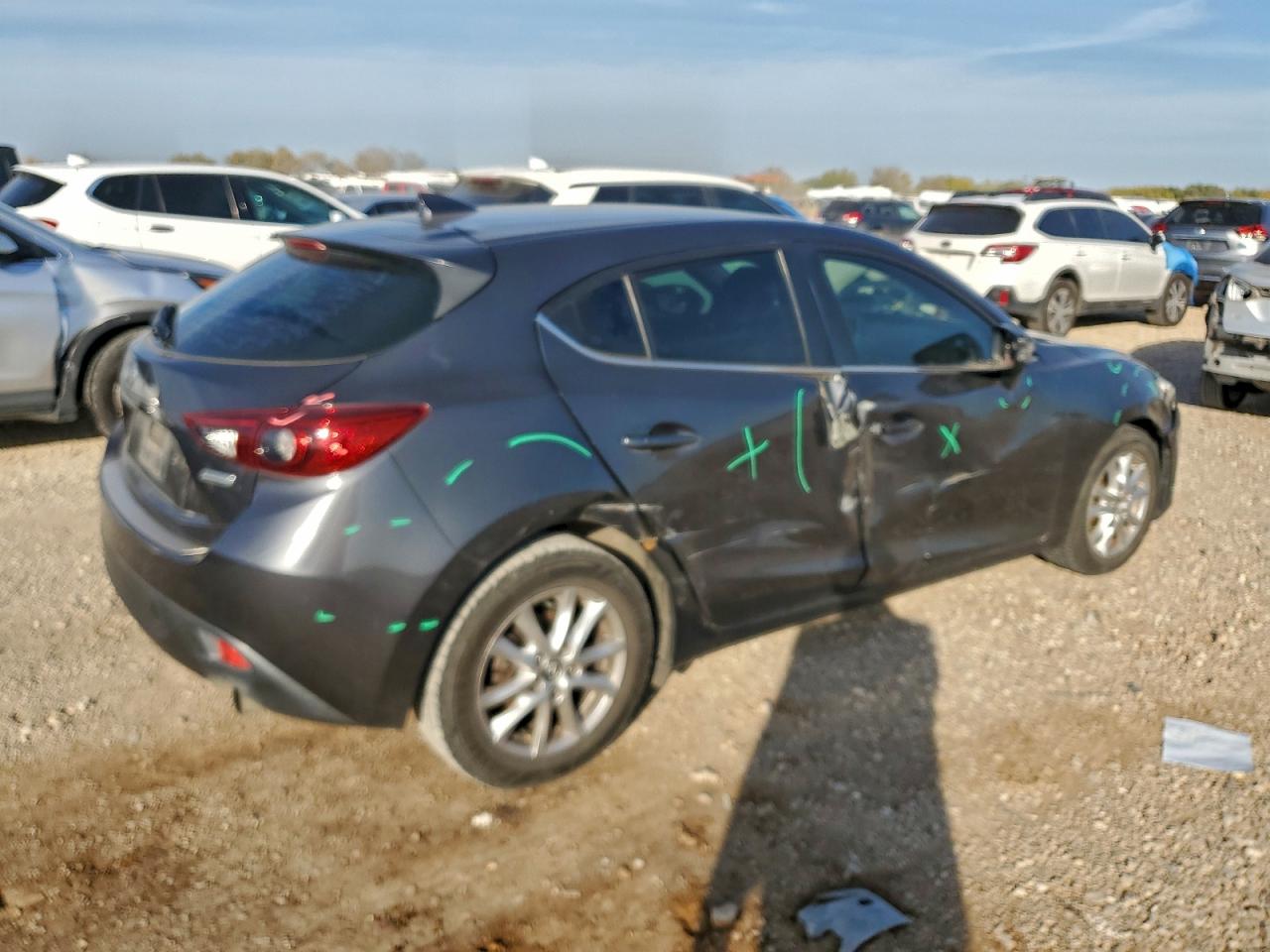 MAZDA 3 GRAND TOURING