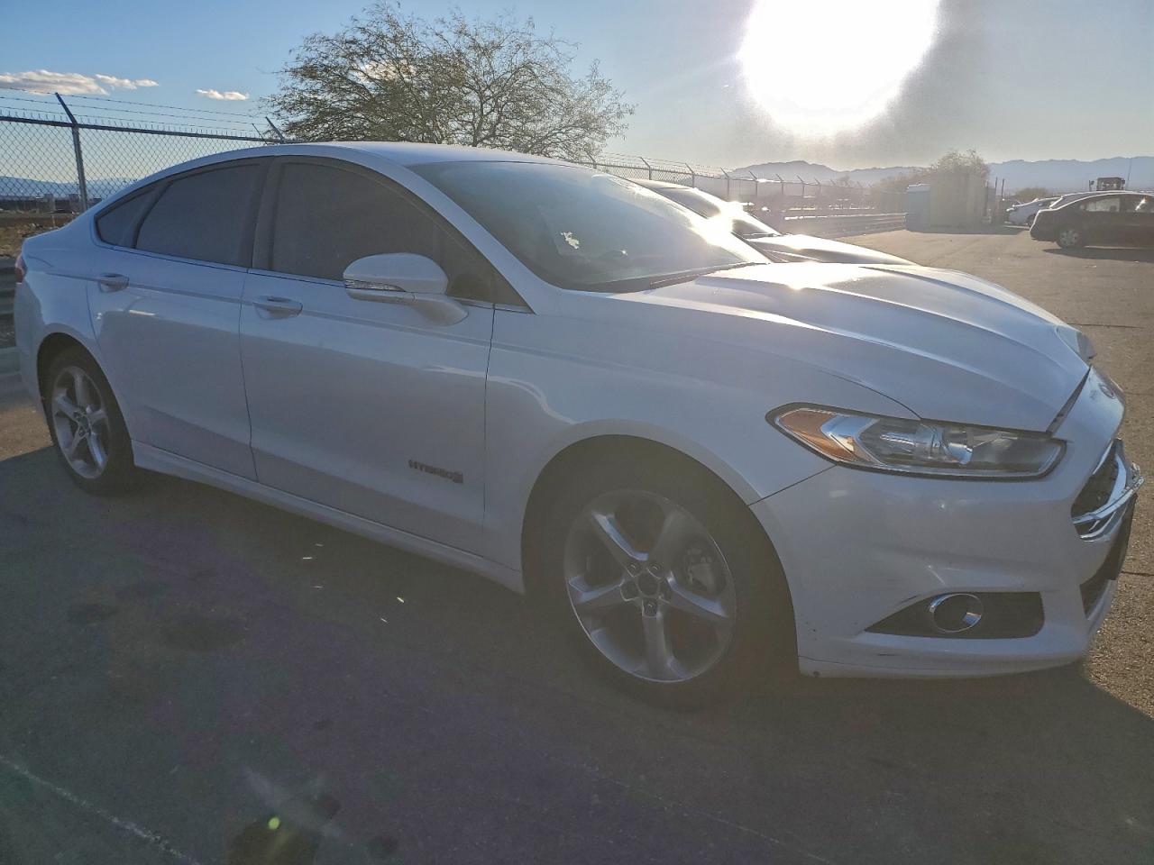 FORD FUSION SE HYBRID