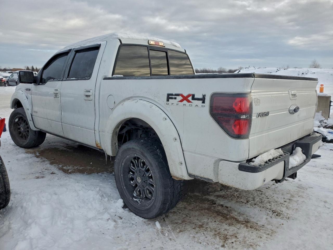 FORD F-150 SUPERCREW